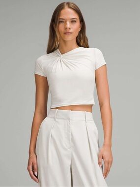 Lululemon Asymmetrical Front Twist Cropped Short Sleeve Top Bone color Sz Small